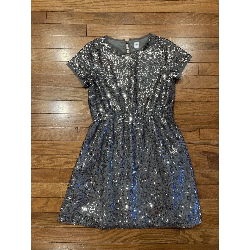 Gap Kids XL Gray Silver Sequin Party Dress Girls 12-13 Short Sleeve Holiday